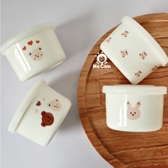 Hũ sứ chia vạch ml có nắp đậy Lion Baby