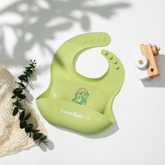 Yếm silicone Coco Bear dáng cong cho bé ăn dặm