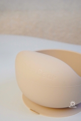 Bát silicone Coco Bear miệng vát cao kèm thìa