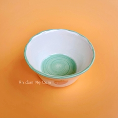 Bát nhỡ sâu lòng