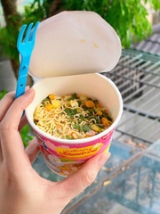 Lốc 6 hộp mì ly trẻ em Doraemon Nissin