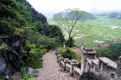 Hoa Lư - Tam Cốc - Hang Múa - Bái Đính - Tràng An 2N1D