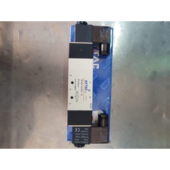 Van hơi solenoid 5/3 4v330 ( ren 17)