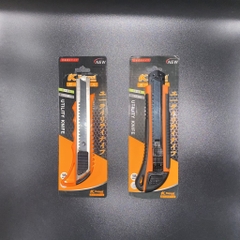 Dao rọc giấy Kapusi 18mm chính hãng bản to chất liệu thép SK5 không gỉ, dao cắt giấy tiện dụng nhỏ gọn