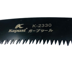 Cưa Kiếm Kapusi K-8802 – Lưỡi Cong Mạ Đen Sắc Bén, Cán Cầm Chắc Tay, Dụng Cụ Cắt Gỗ Cành Cây Đa Năng Cho Sân Vườn Và Công Trình