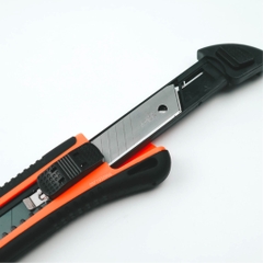 Dao rọc giấy Kapusi K-8747 Japan loại đẹp tặng kèm 3 lưỡi dao thay thế