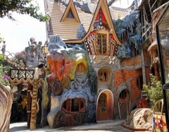 TOUR 4 - TOUR CHINH PHỤC ĐỈNH LANGBIANG  THÁC DATANLA  CRAZY HOUSE