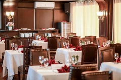 DU THUYỀN KHÁM PHÁ VỊNH NHA TRANG