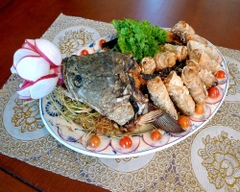 DU THUYỀN EMPEROR CRUISES - HÀNH TRÌNH KHÁM PHÁ VỊNH NHA TRANG (DAY CRUISE)