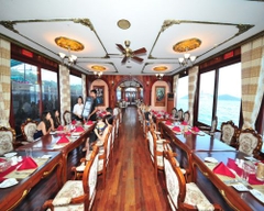 DU THUYỀN EMPEROR CRUISES - HÀNH TRÌNH KHÁM PHÁ VỊNH NHA TRANG (DAY CRUISE)