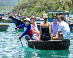 DU THUYỀN EMPEROR CRUISES - HÀNH TRÌNH KHÁM PHÁ VỊNH NHA TRANG (DAY CRUISE)