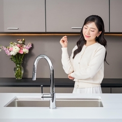 Vòi rửa bát dây rút Konox Alto Smart Chrome