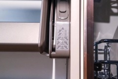 Giá Nâng Hạ 2 Tầng Titanium XL80T