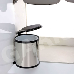 Thùng rác gắn cánh Garis GW05.07 7 lít