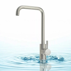 Vòi rửa bát Eurogold EUF015M