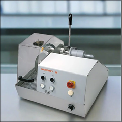 Micromet Manual & S.A. – Máy cắt mẫu thủ công và bán tự động cho phòng thí nghiệm luyện kim