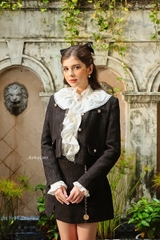 neeli jacket