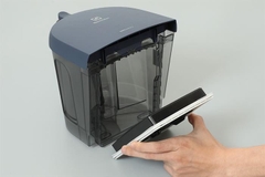 Máy hút bụi Electrolux 1800W EFC52512 Mới 2025