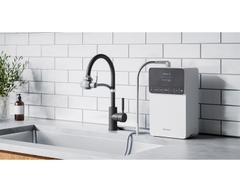 Máy lọc nước điện giải ion kiềm Panasonic TK-AS700-WVN