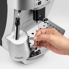 Máy pha cà phê De'Longhi Magnifica S ECAM 22110SB