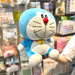 Thú bông Doraemon size M