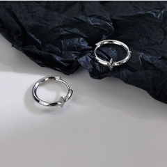 Khuyên tai tròn hình ngôi sao 10mm - Chất liệu bạc 925