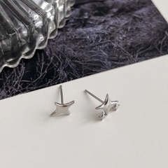Hoa tai hình ngôi sao lấp lánh có 2 kiểu - 12mm