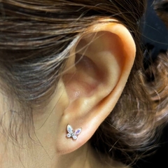 Khuyên tai con bướm lấp lánh - 5 màu - Titanium
