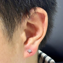 Khuyên tai cá tính Unisex - Titan - 1.2*8mm