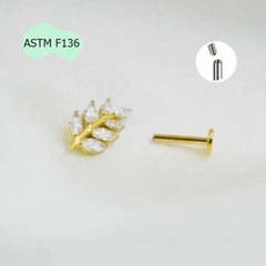 Hoa tai hình chiếc lá lấp lánh - Titanium - 2 màu