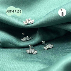 Khuyên tai Titanium bốn lá - 1.2*10mm