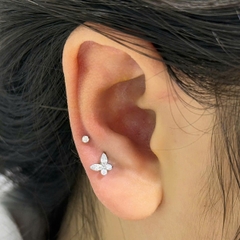 Bông tai con bướm - Titanium - 1.2*8mm