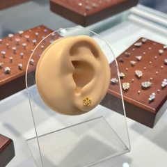 Hợp kim / Khuyên tai hoa mai mini xinh xắn