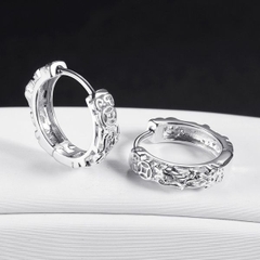 Khuyên tai tròn họa tiết đồng xu 12mm - 2 màu