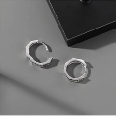 Khuyên tai tròn họa tiết Roman 12mm - Chất liệu bạc 925