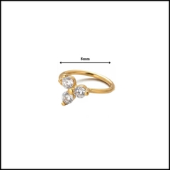 Khuyên tròn 3 đá lấp lánh màu vàng - 1.2*8mm/Hợp kim