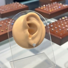 Khuyên tròn trái tim đính đá lấp lánh / Hợp kim