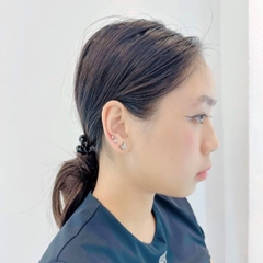 Khuyên tai con bướm có 3 màu (chốt đẩy)
