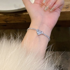 Hợp kim / Lắc tay trái tim đá sang trọng