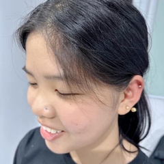 Xỏ khuyên cánh mũi / trái