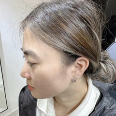 Xỏ khuyên cánh mũi / trái