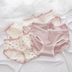 Quần cute trái tim hồng cotton