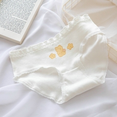 Quần cute bi vàng