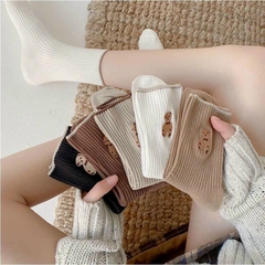 Tất gấu nâu cao cổ