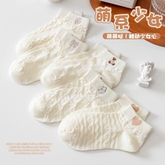 Tất gấu tim trắng [06]