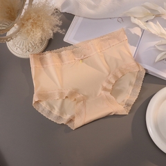 Quần su viền ren [002]