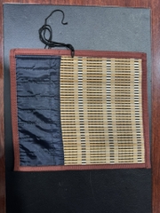 Mành bảo quản bút 36*30