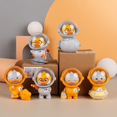 Set 3 mô hình chú vịt vàng cosplay Phi Hành Gia
