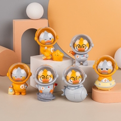 Set 3 mô hình chú vịt vàng cosplay Phi Hành Gia