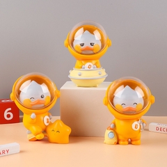 Set 3 mô hình chú vịt vàng cosplay Phi Hành Gia